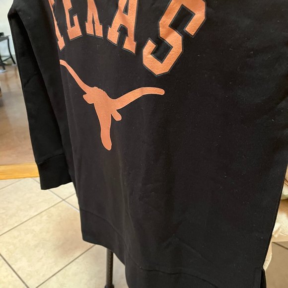 NWT-TEXAS LONGHORNS NEW LOOK VINTAGE SIDE SPLIT PULLOVER - Picture 1 of 4